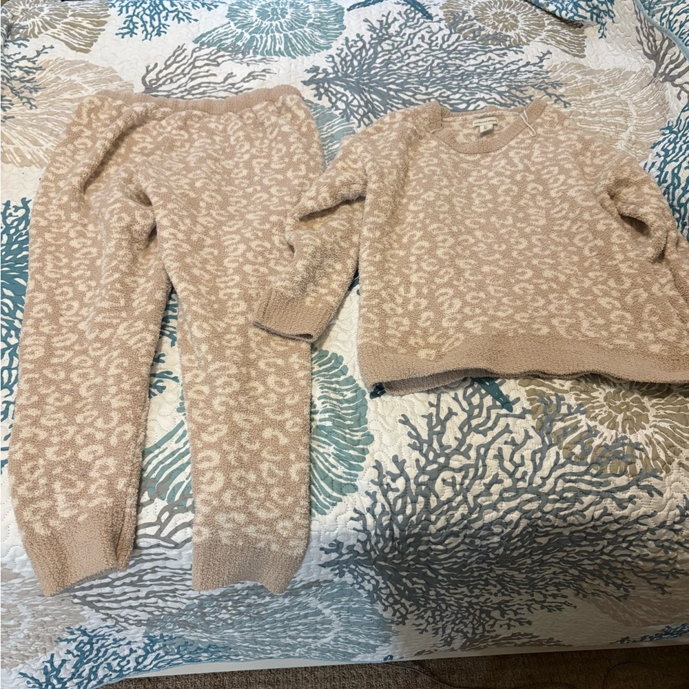 Cupcakes and Cashmere Pajama Set